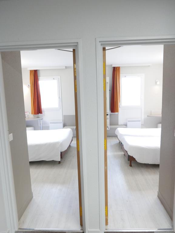Chambres Adjacentes